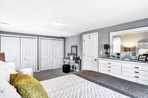 Bedroom - 138 Whippoorwill Cir, Mashpee, MA 02649 photo 1 of 3