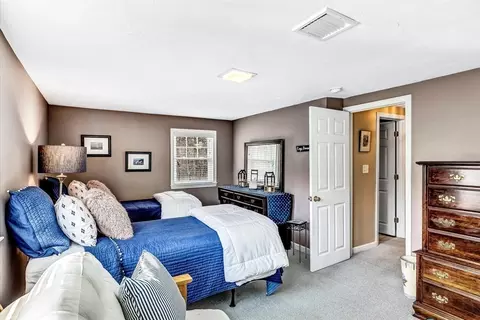 Bedroom - 138 Whippoorwill Cir, Mashpee, MA 02649 photo 2 of 3
