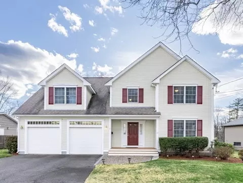 77 Booth St, Needham, MA 02494