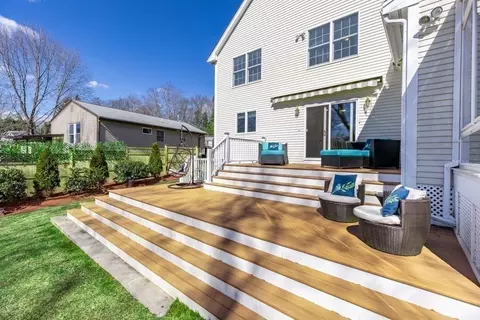 77 Booth St, Needham, MA 02494 photo 2