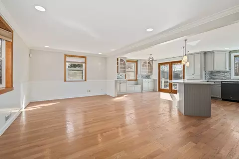 55 Helen Rd, Braintree, MA 02184 photo 4