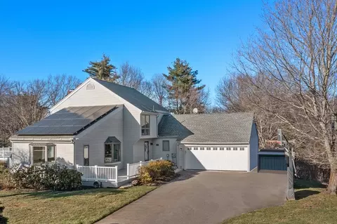 99 Birch Hill Rd, Stow, MA 01775