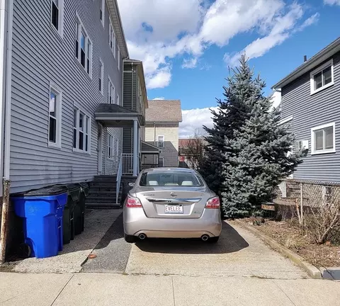 182 Suffolk St, Fall River, MA 02720 photo 5