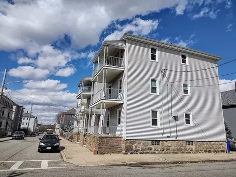 182 Suffolk St, Fall River, MA 02720 photo 3