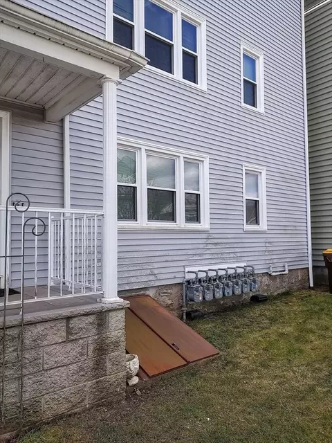 182 Suffolk St, Fall River, MA 02720 photo 6
