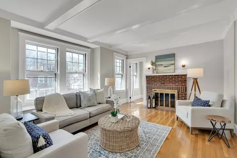 140 Harvard St #140, Newton, MA 02460
