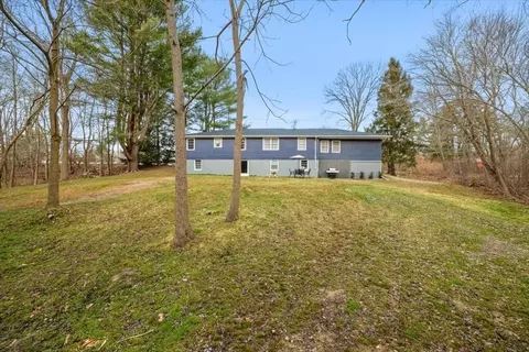 Exterior - 45 Broadway, Raynham, MA 02767 photo 4 of 7