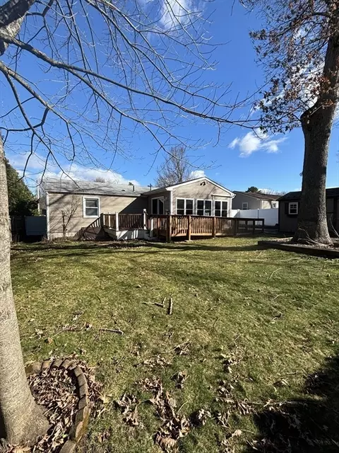 27 Aspen Rd, Springfield, MA 01128 photo 19