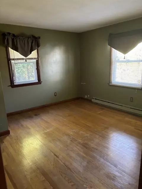 27 Aspen Rd, Springfield, MA 01128 photo 12