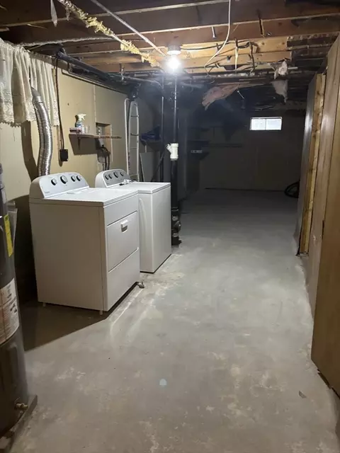 27 Aspen Rd, Springfield, MA 01128 photo 15