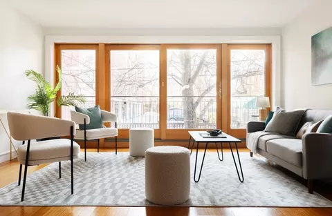 27 West St #3, Cambridge, MA 02139