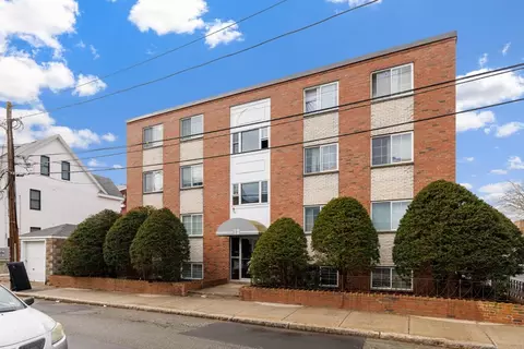 12 Woodland St #23, Everett, MA 02149