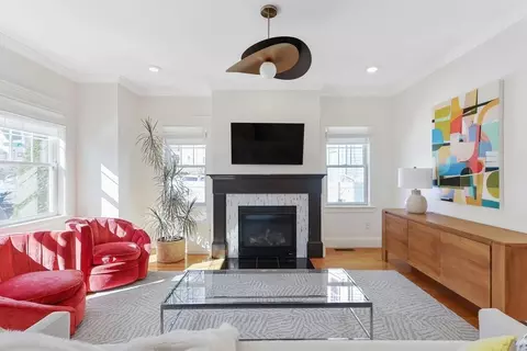32 Neponset Ave #32, Boston, MA 02131