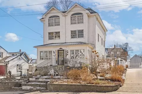 76 West St, Braintree, MA 02184