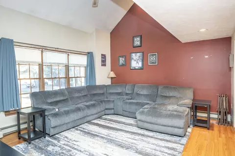 Living - 22 Dinahs Way, Wareham, MA 02571 photo 1 of 3