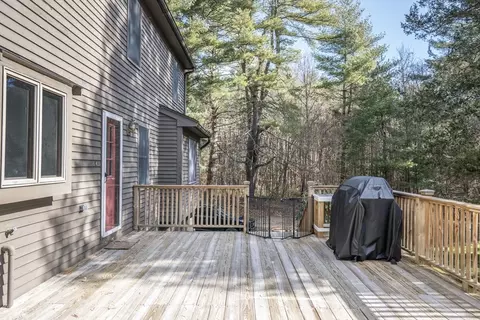 Exterior - 22 Dinahs Way, Wareham, MA 02571 photo 4 of 10