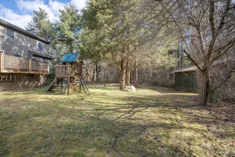 Exterior - 22 Dinahs Way, Wareham, MA 02571 photo 6 of 10