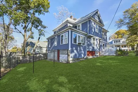 Exterior - 6 Wakefield St, Worcester, MA 01605 photo 7 of 7