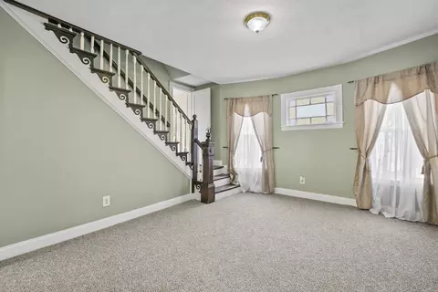 Entry Way - 6 Wakefield St, Worcester, MA 01605 photo 1 of 3