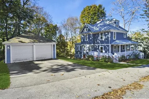 Exterior - 6 Wakefield St, Worcester, MA 01605 photo 2 of 7