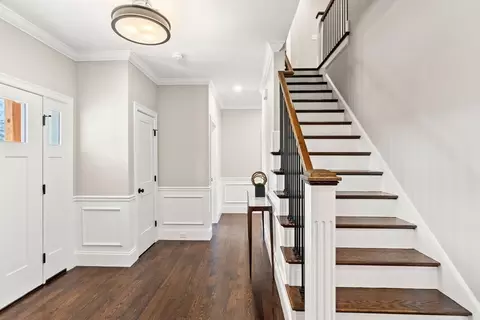 Entry Way - 460 Pearl St, Reading, MA 01867 photo 1 of 5