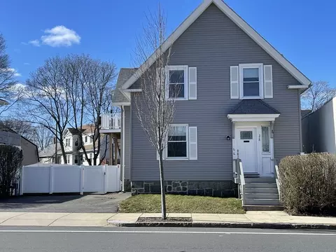 378 Cabot St, Beverly, MA 01915
