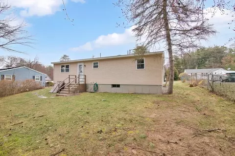 37 Ruthven St, Springfield, MA 01128 photo 23
