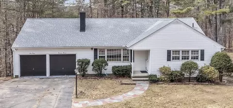 150 Fisher Rd, Fitchburg, MA 01420