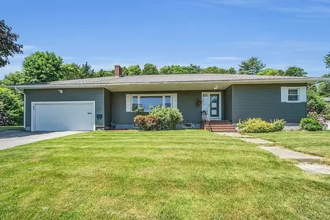 16 Agnes Ter, Methuen, MA 01844