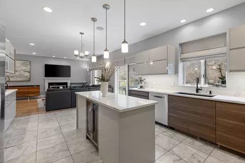Kitchen - 5 Sullivan Way, Canton, MA 02021 photo 7 of 7