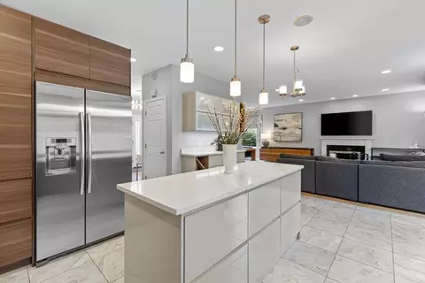 Kitchen - 5 Sullivan Way, Canton, MA 02021 photo 5 of 7
