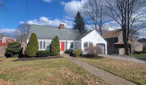 468 Webster St, Needham, MA 02494