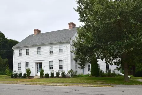 316 Main St, Rowley, MA 01969 photo 3
