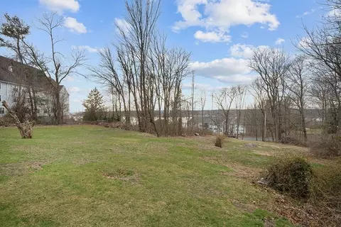 4011 N Main St, Fall River, MA 02720 photo 5