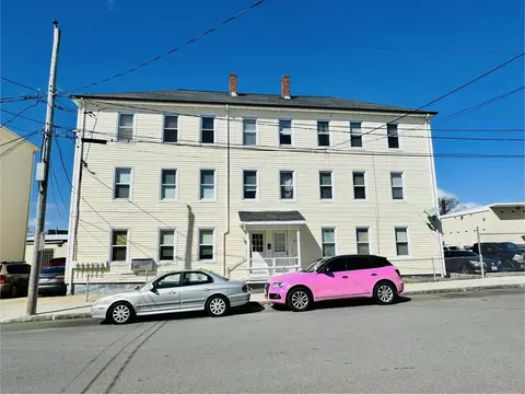 107-109 Wilbur St, Fall River, MA 02724