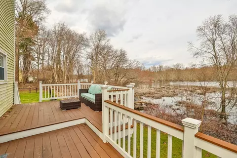 Exterior - 12 Post Rd, Billerica, MA 01862 photo 2 of 4