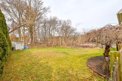 Exterior - 12 Post Rd, Billerica, MA 01862 photo 4 of 4