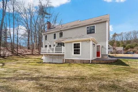 Exterior - 11 Stuart Rd, Sterling, MA 01564 photo 2 of 3