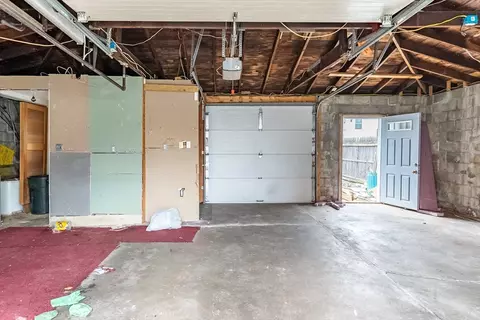 340 Vale St, Fall River, MA 02724 photo 10