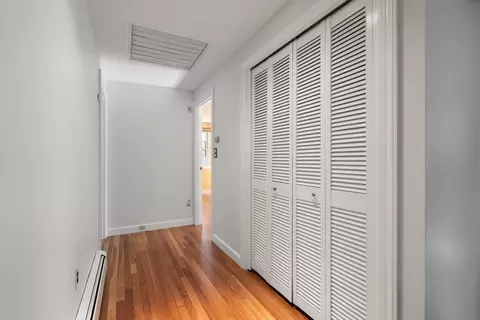 Entry Way - 31 Circle Dr, Weston, MA 02493 photo 2 of 3