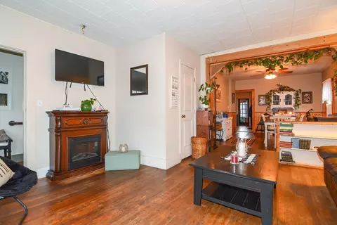 72 West St, Ware, MA 01082 photo 17