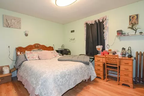 72 West St, Ware, MA 01082 photo 22