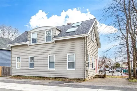 20-22 Maple St, Norwood, MA 02062