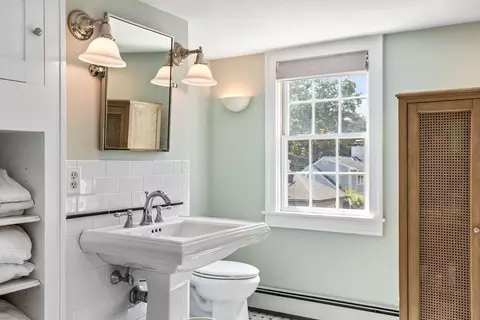 17 Pleasant St, Hingham, MA 02043 photo 21