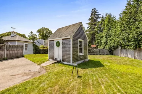 17 Pleasant St, Hingham, MA 02043 photo 40