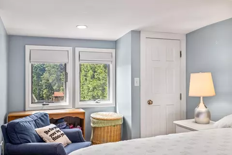 17 Pleasant St, Hingham, MA 02043 photo 29