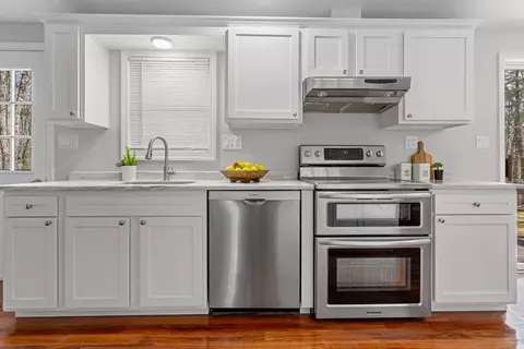 Kitchen - 41 William Casey Rd, Spencer, MA 01562 photo 4 of 6