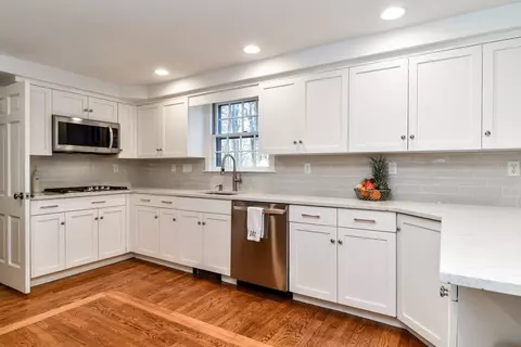 9 Saddle Ridge Rd, Dover, MA 02030 photo 5