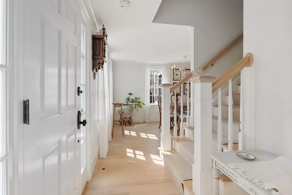 Entry Way - 65 Cottage St, Hingham, MA 02043 photo 3 of 3