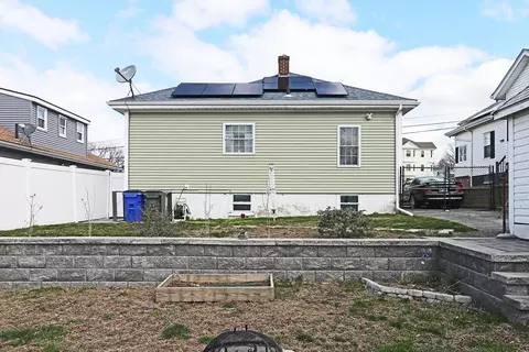 175 Sprague St, Fall River, MA 02724 photo 8